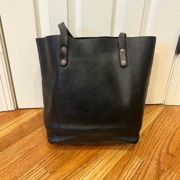 KMM & Co. Signature Black Leather Tote Bag Women’s - Picture 2 of 7